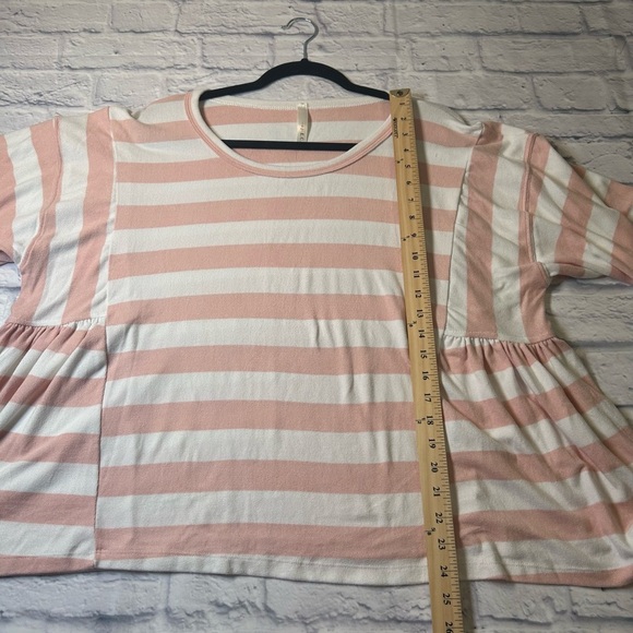 E. C. Striped Pink and White Women's Top w/ Stretch. Size XL. - Picture 7 of 8